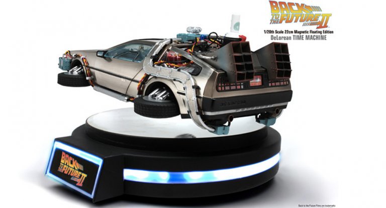 Delorean levitante modellino
