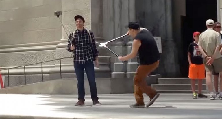 Tagliatore selfie stick