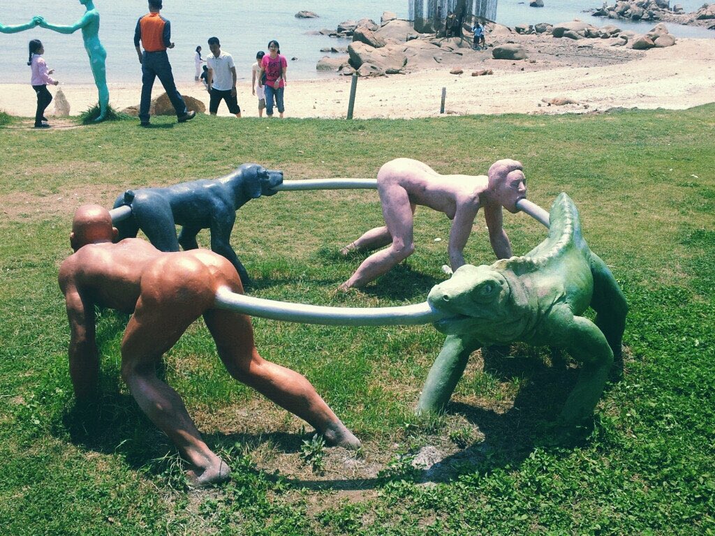 Human Centipede nel mondo dell'arte