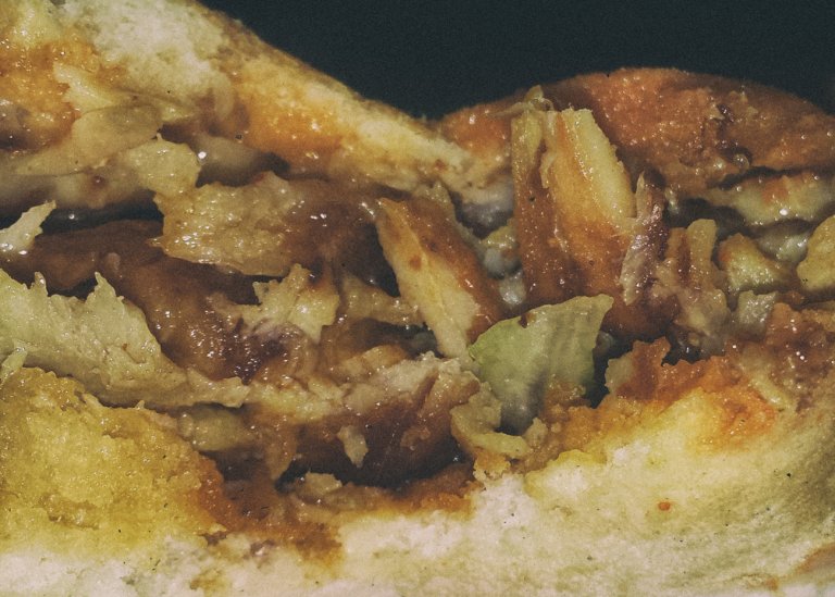 Abbiamo assaggiato il mitologico kebab a 1.50 di via Padova a Milano