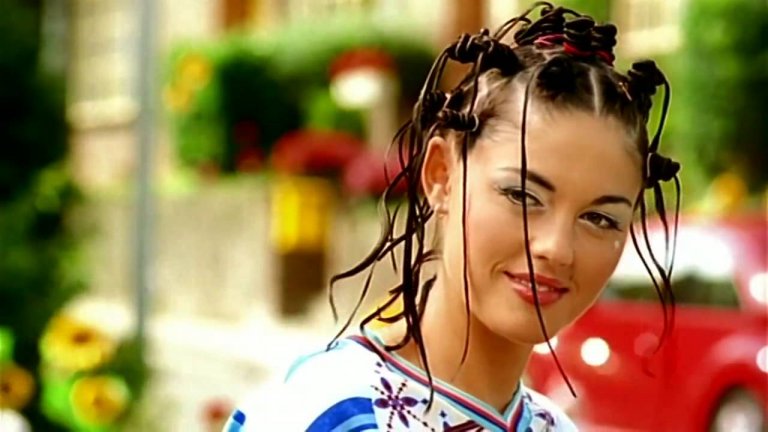 Bella Perez Hello World (1999)