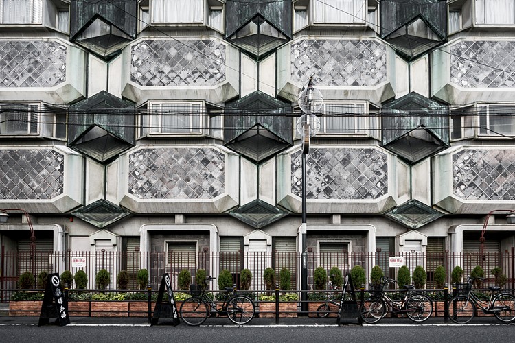 Naniwa Gumi Headquarters (sede centrale).
Architetto: Togo Murano, 1964.
Osaka, Giappone.
Foto: Ste_Peg, 2016.