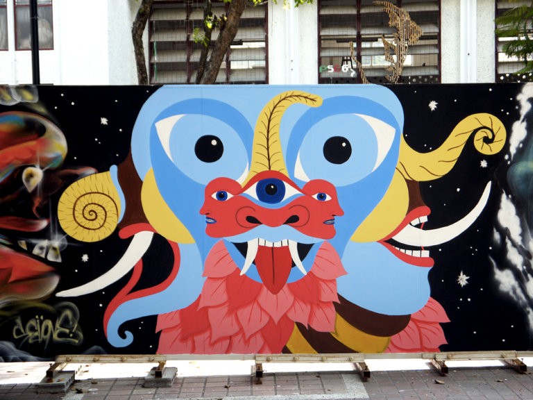 Dem street artist maschere disegni murales11