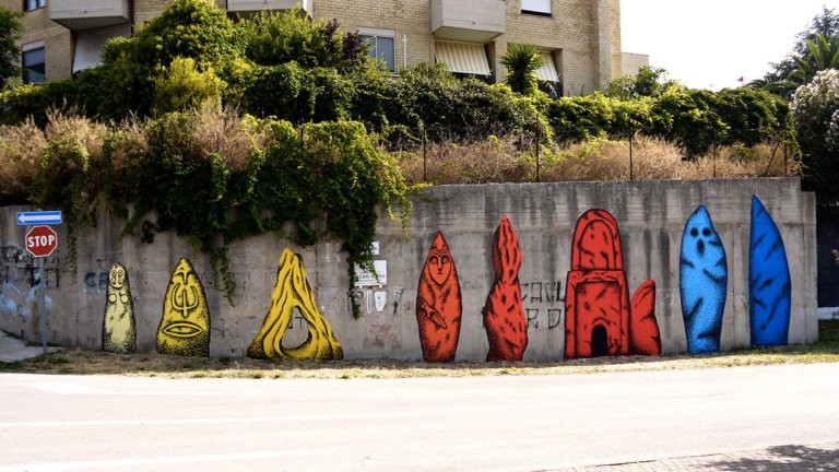Dem street artist maschere disegni murales14