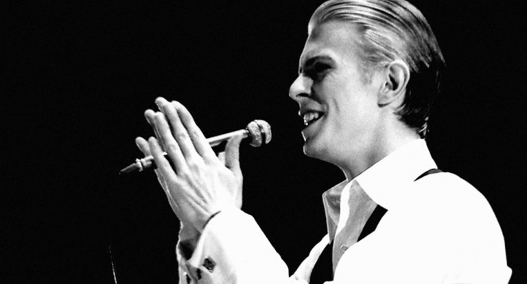Bowie l’europeo, le foto di Philippe Auliac in mostra a Bologna