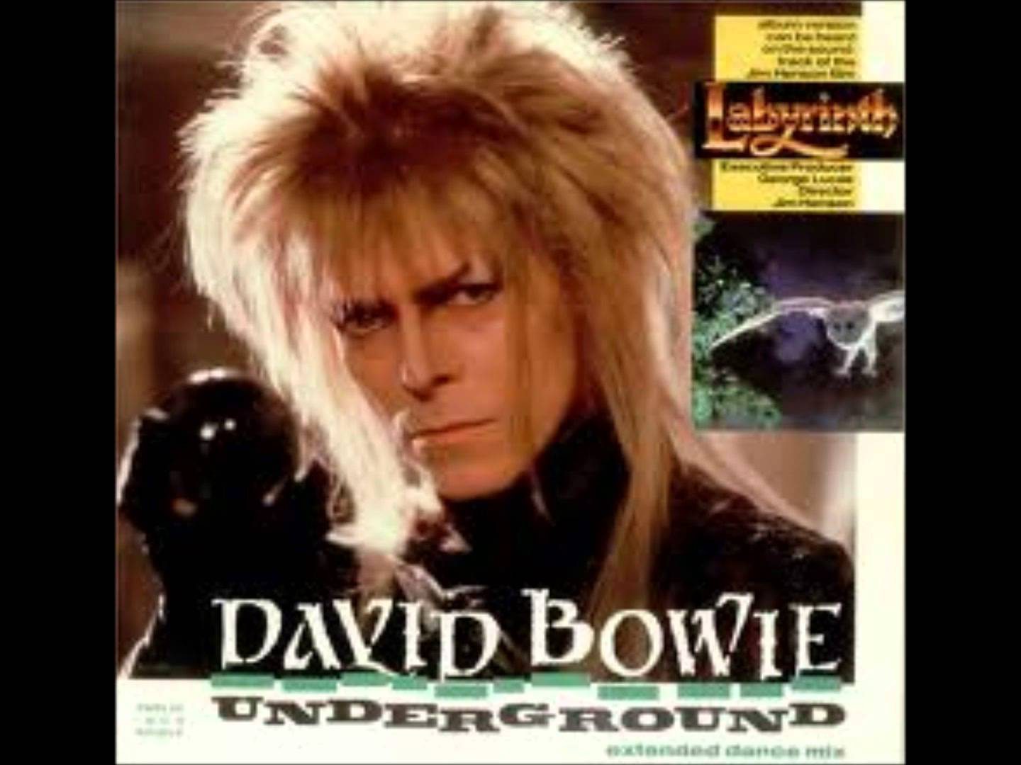 Labyrinth è bellissimo e Bowie nei panni del Re dei Goblin sensazionale. Ha scritto e cantato tutte le canzoni della colonna sonora, da cui estraiamo il singolone.