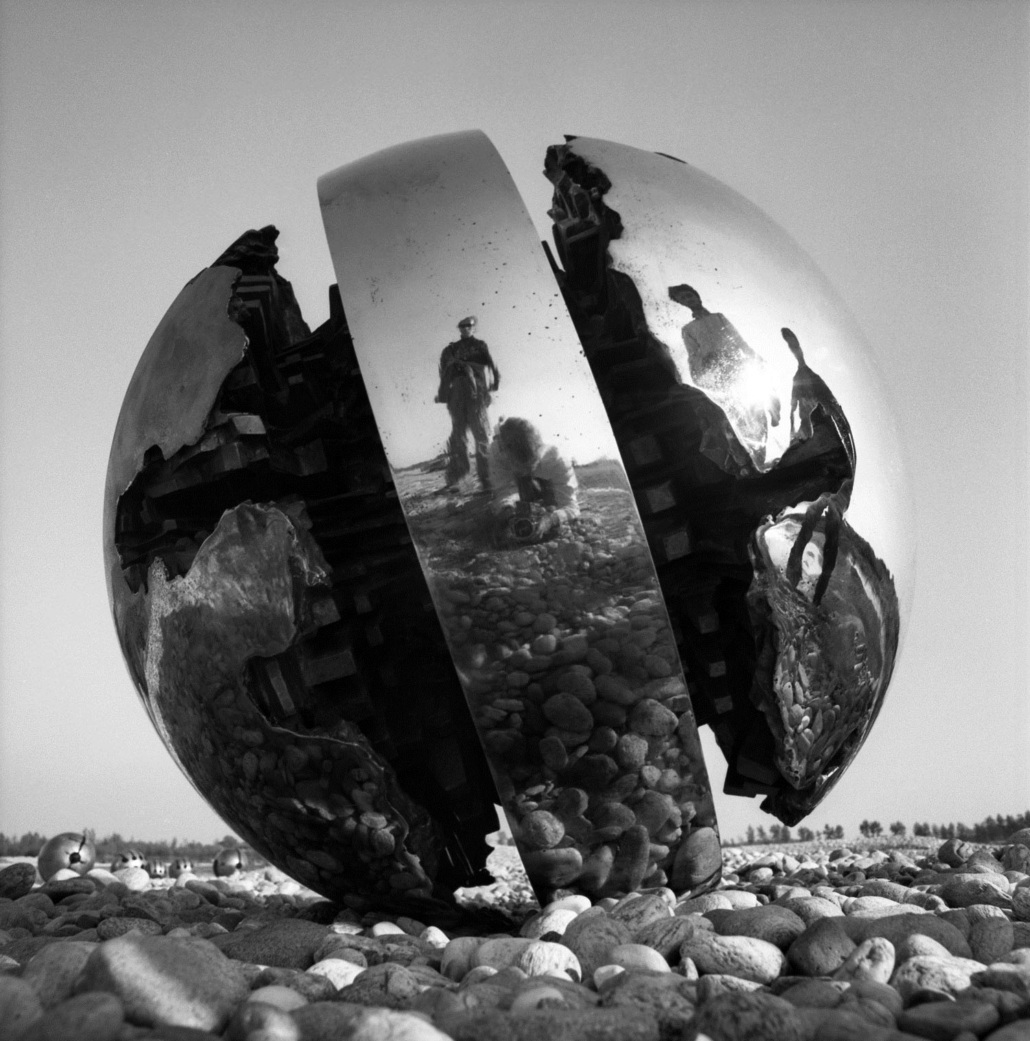 “Fotografie Ugo Mulas © Eredi Ugo Mulas. Tutti i diritti riservati" “Courtesy Archivio Ugo Mulas, Milano – Galleria Lia Rumma, Milano /Napoli”