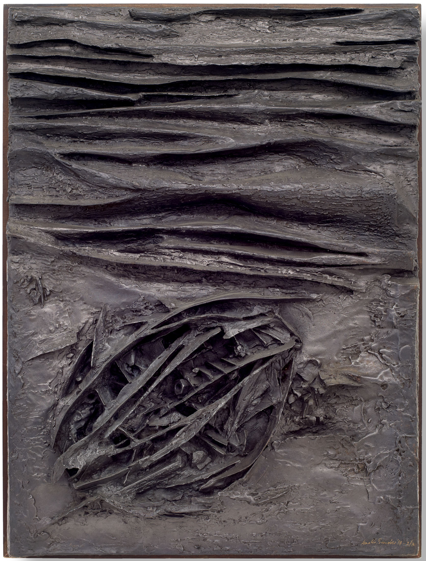Tavola dell’agrimensore, 1958, I, 1958 bronzo, 78 x 58 cm (foto Dario Tettamanzi)