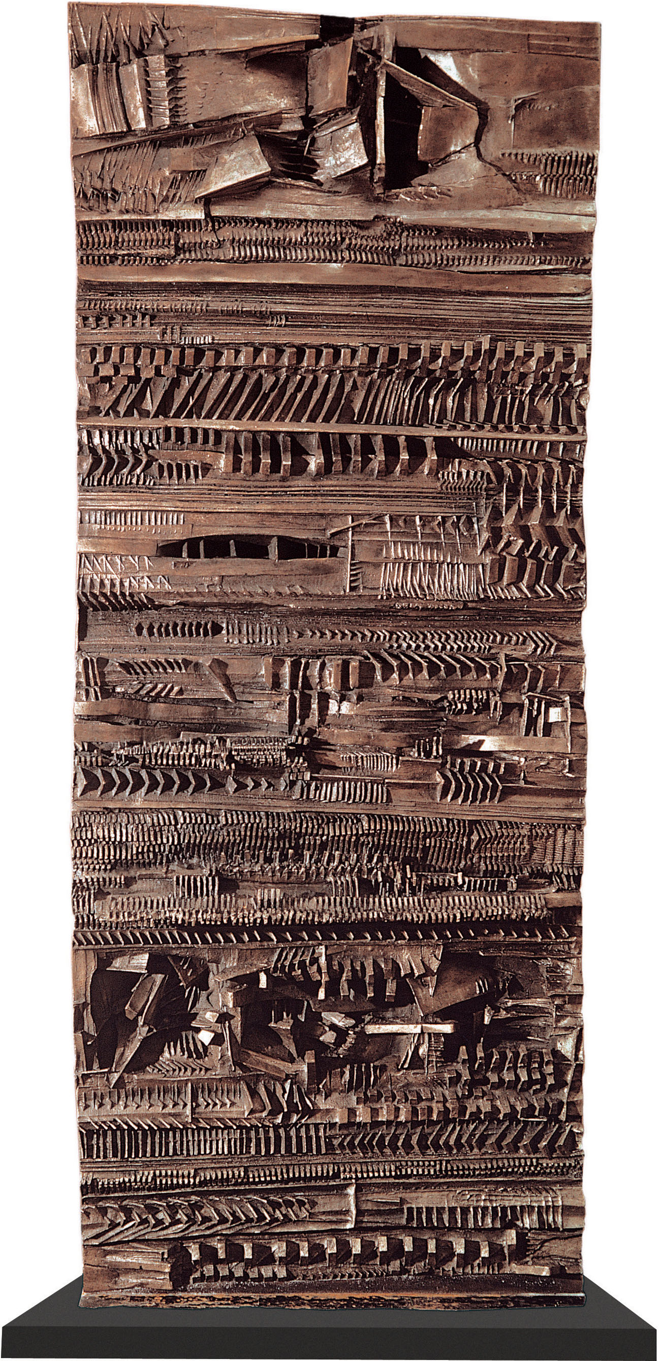La Colonna del viaggiatore, 1960, I, 1960 bronzo, 300 x 120 x 28 cm (foto Vaclav Sedy)