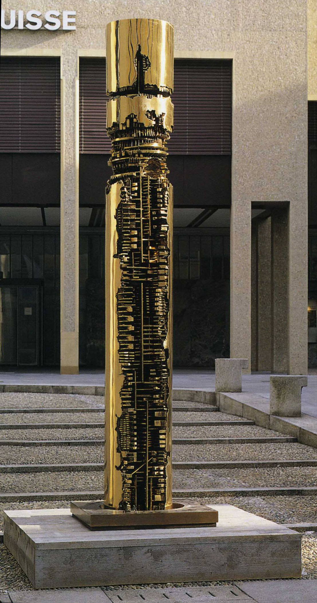 La Colonna del viaggiatore, 1965-1966 bronzo, 360 x ø 50 cm