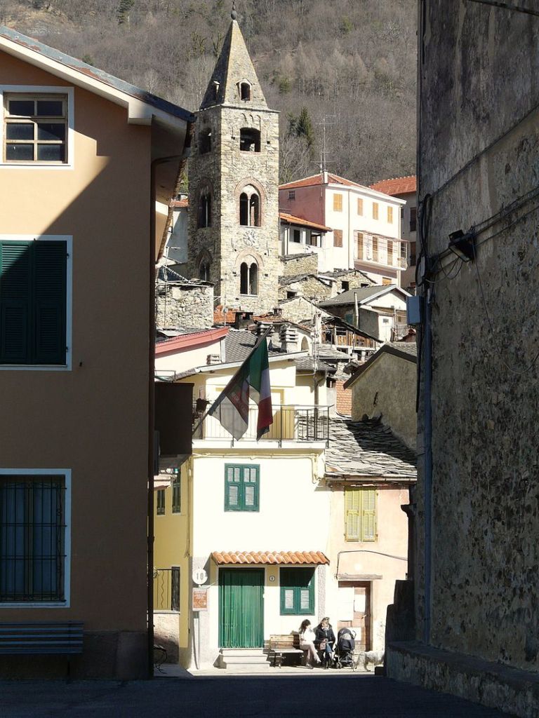 Cosio di Arroscia centro storico3
