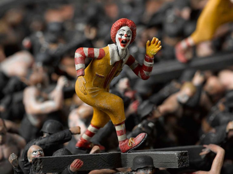 McDonalds jake & dinos chapman inferno nazisti5