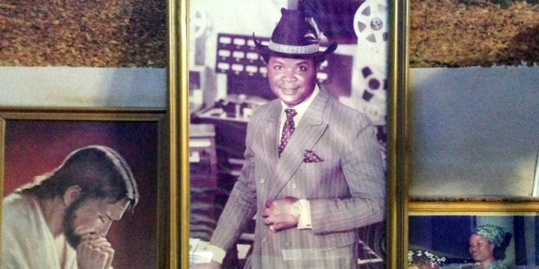 Onyebor anteprima