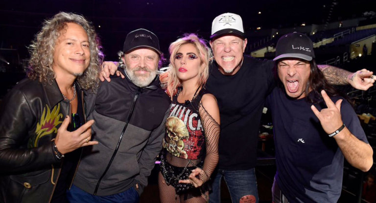 I Metallica e Lady Gaga hanno dato vita all’esibizione più brutta dei Grammy Award 2017