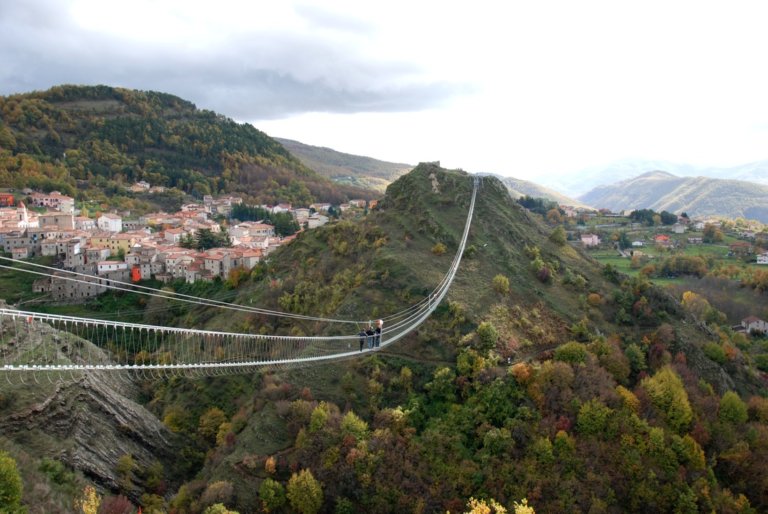 Il Ponte alla Luna