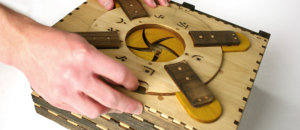 Libro legno puzzle