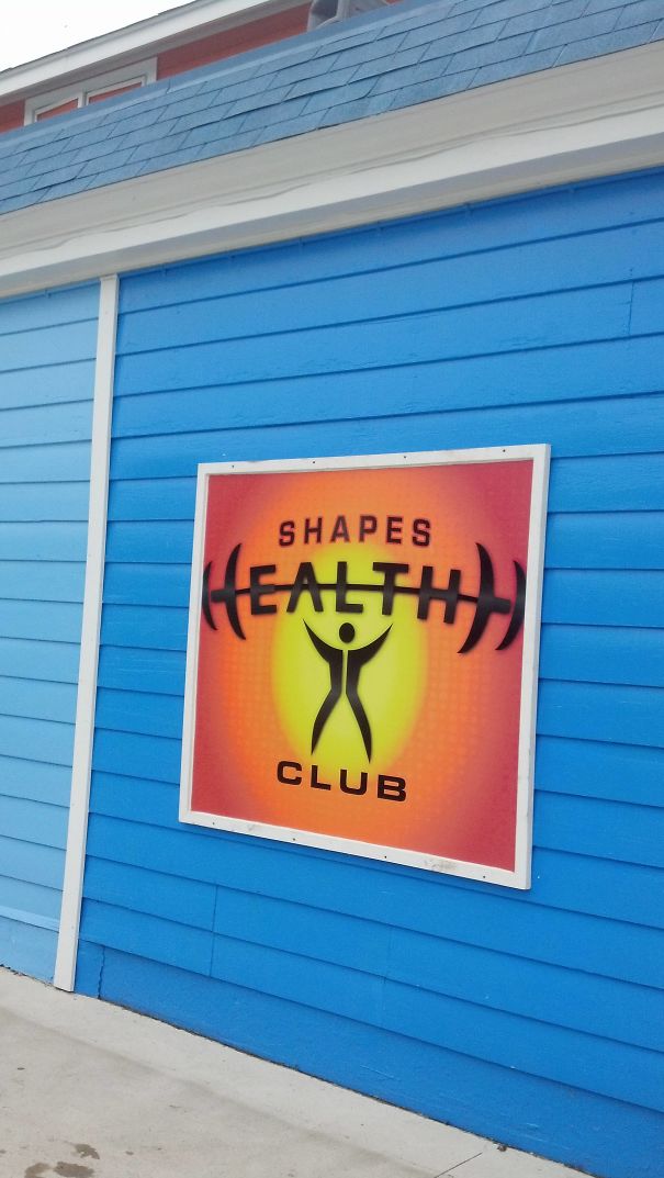 Perché se la prima h fa parte della grafica, la seconda no?