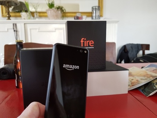Il tablet più piccolo del mondo di Amazon non ha mai sfondato, forse perché  è simile a un telefonino ma non telefona.