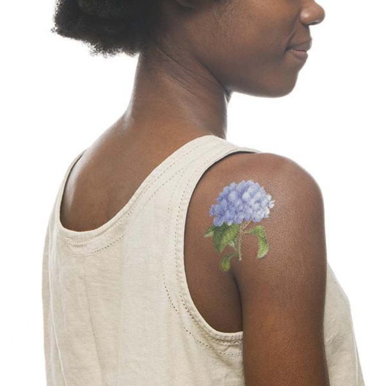 I tatuaggi removibili e profumati
