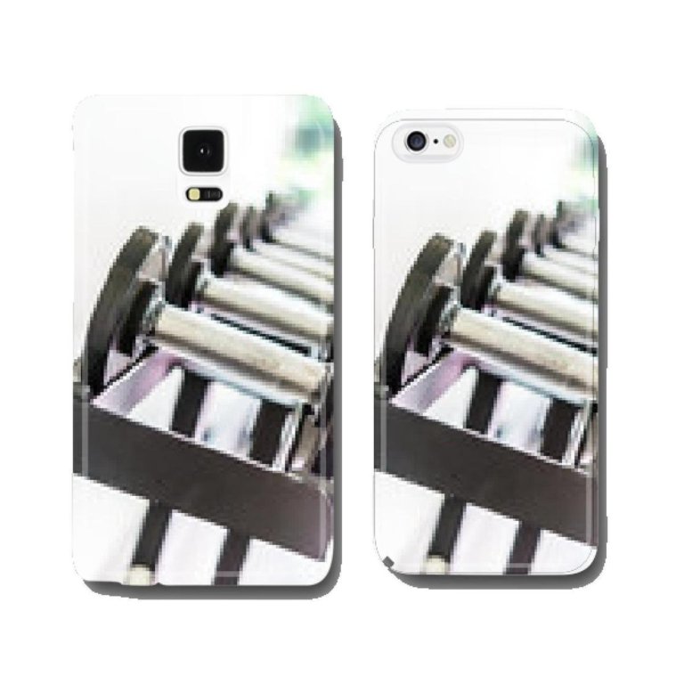 Le assurde cover per iPhone create da un robot su Amazon
