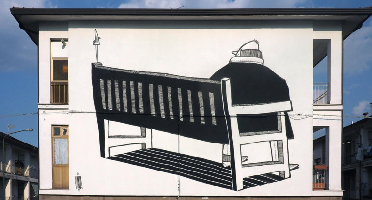 Lo street artist Alex Senna ha trasformato un palazzo del paese di Bonito in Campania