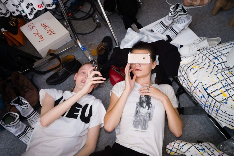 Dietro le quinte della Milano Fashion Week