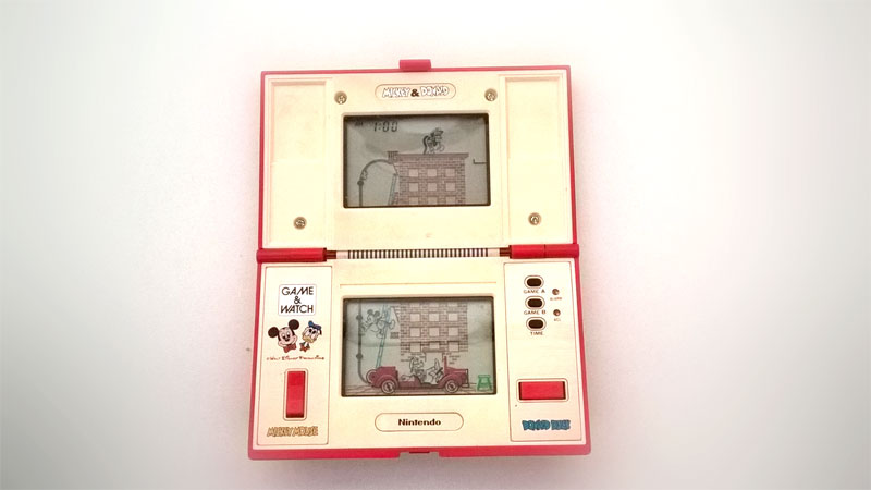 Mickey Mouse, 1982, doppio schermo
