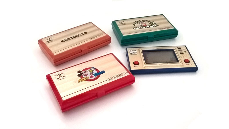 Donkey Kong, Green House, Mickey Mouse e Fire