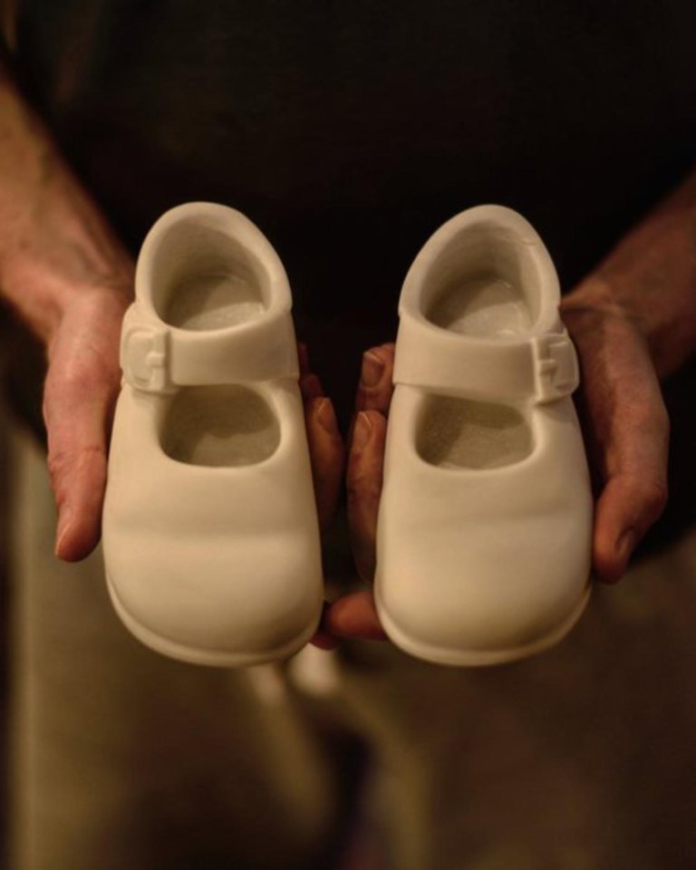 Le sculture in marmo di Alasdair Thomson