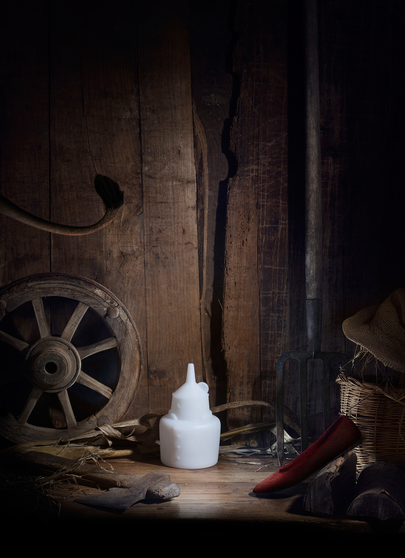 Dopo Mobi, tre nuove lampade di Ale Giorgini dedicate allo Stregatto, ai Tre Porcellini e all'Uomo di Latta: nuove fiabe che si illuminano