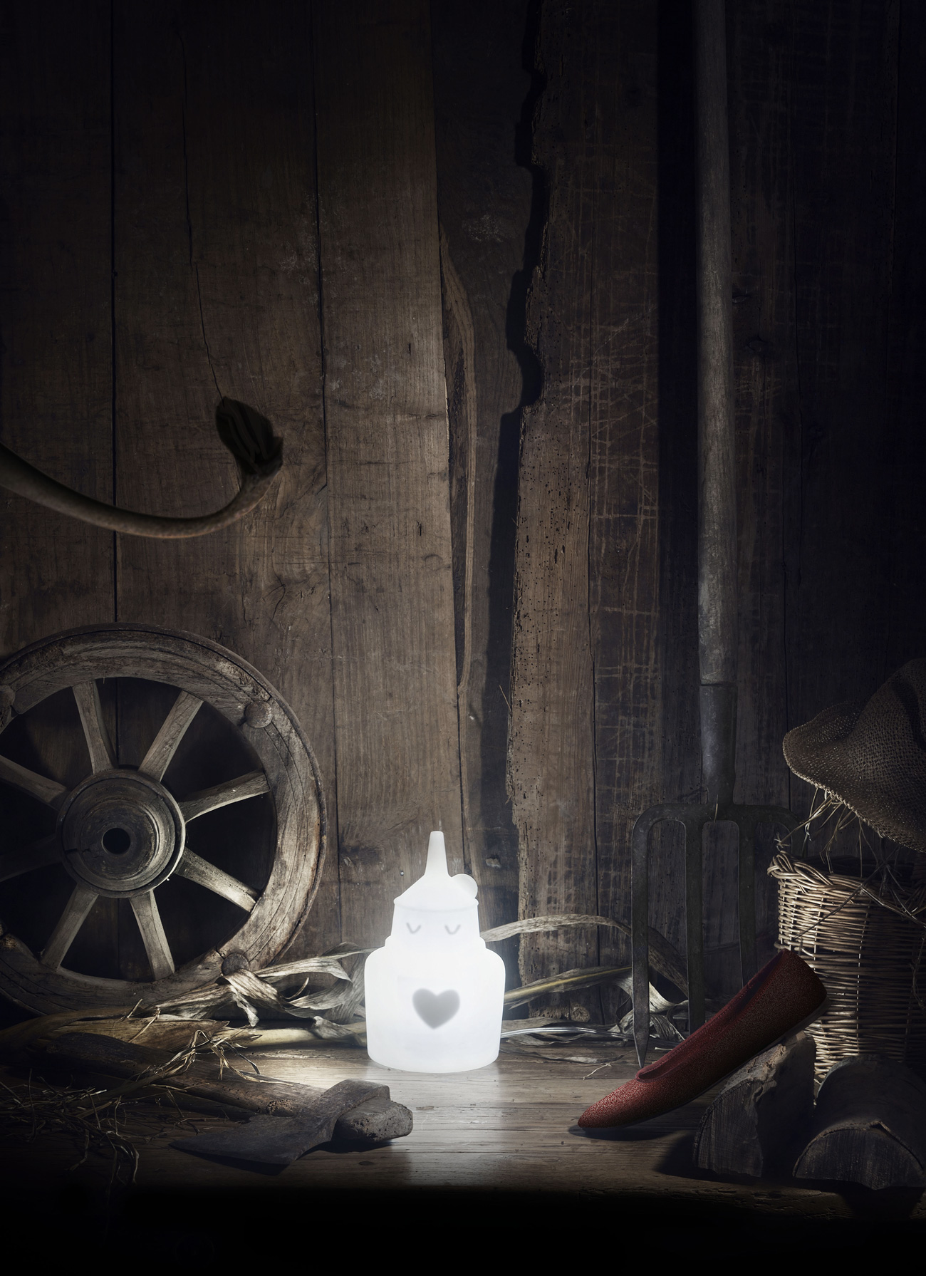 Dopo Mobi, tre nuove lampade di Ale Giorgini dedicate allo Stregatto, ai Tre Porcellini e all'Uomo di Latta: nuove fiabe che si illuminano