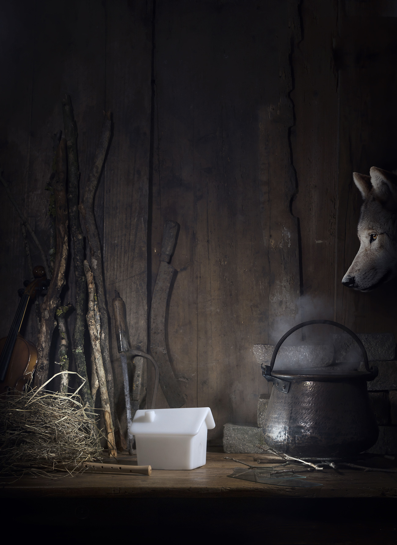 Dopo Mobi, tre nuove lampade di Ale Giorgini dedicate allo Stregatto, ai Tre Porcellini e all'Uomo di Latta: nuove fiabe che si illuminano