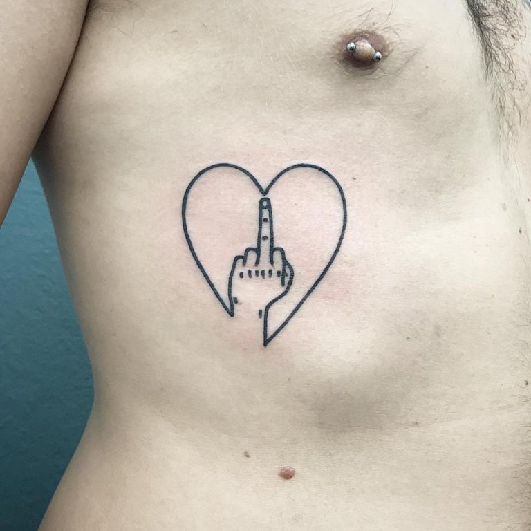 I tatuaggi irriverenti di The Magic Rosa