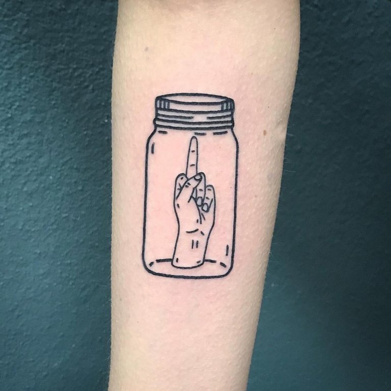I tatuaggi irriverenti di The Magic Rosa