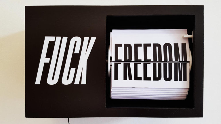 Hater Box, per mandare a quel paee ogni giorno qualcosa di diverso