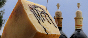 Aceto-Balsamico-Tradizionale-Storia-Segreti