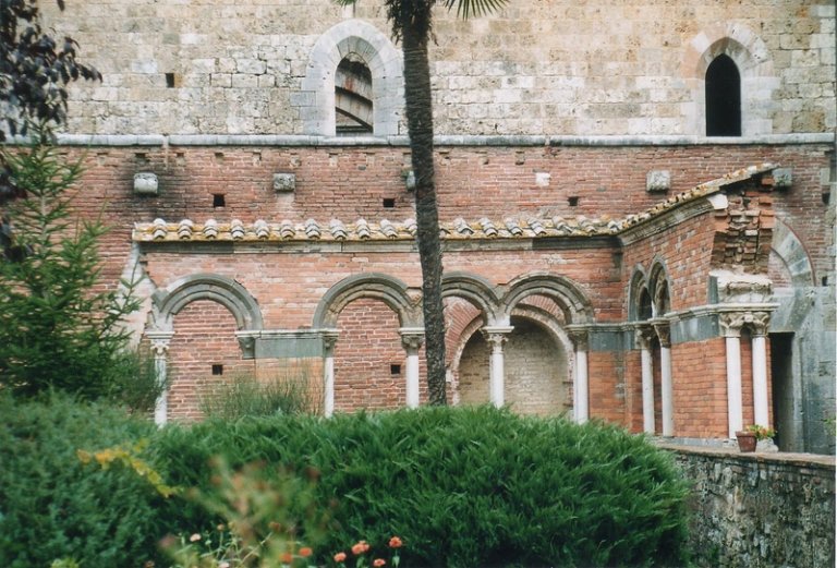 Le meraviglie dell'eremo e dell'abbazia di San Galgano