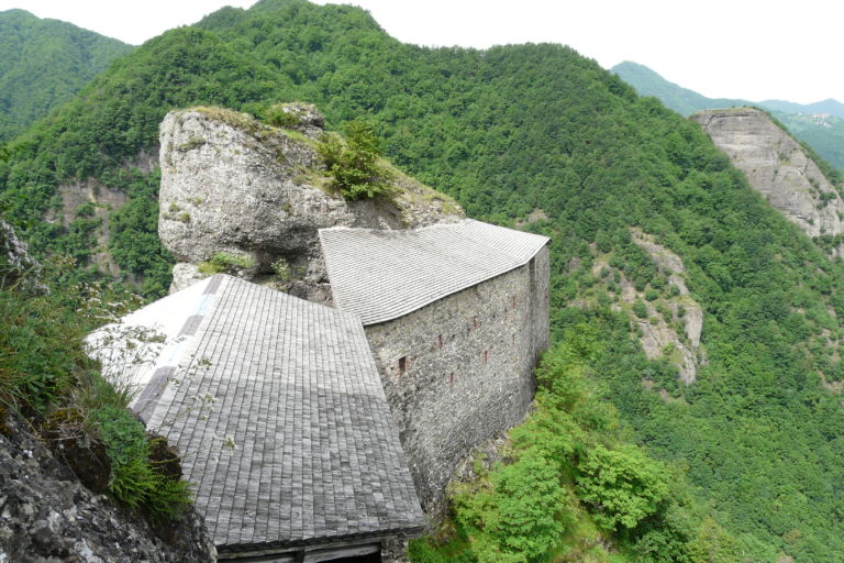 Castello della Pietra vista dal torrione