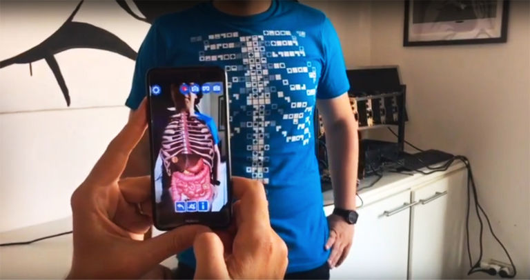 Curiscope virtuali tee maglietta corpo umano