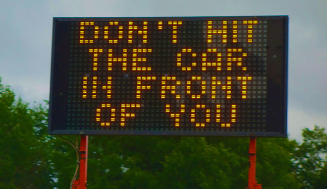 Non tamponare la macchina davanti a te.