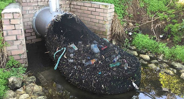 L’Australia ha trovato il modo più economico per impedire che la plastica finisca in acqua
