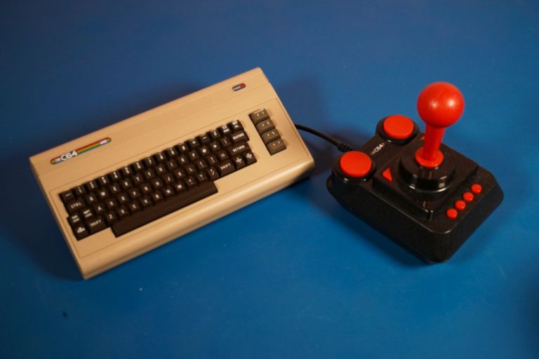 C64