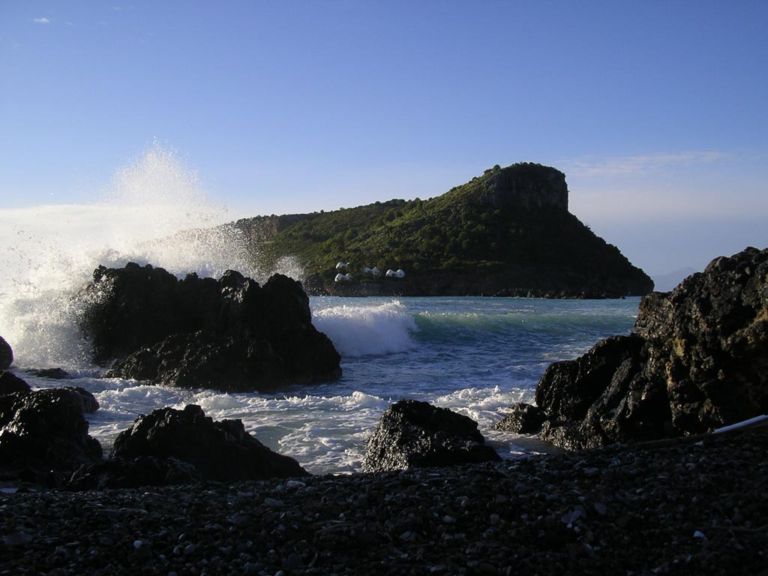 Isola Dino