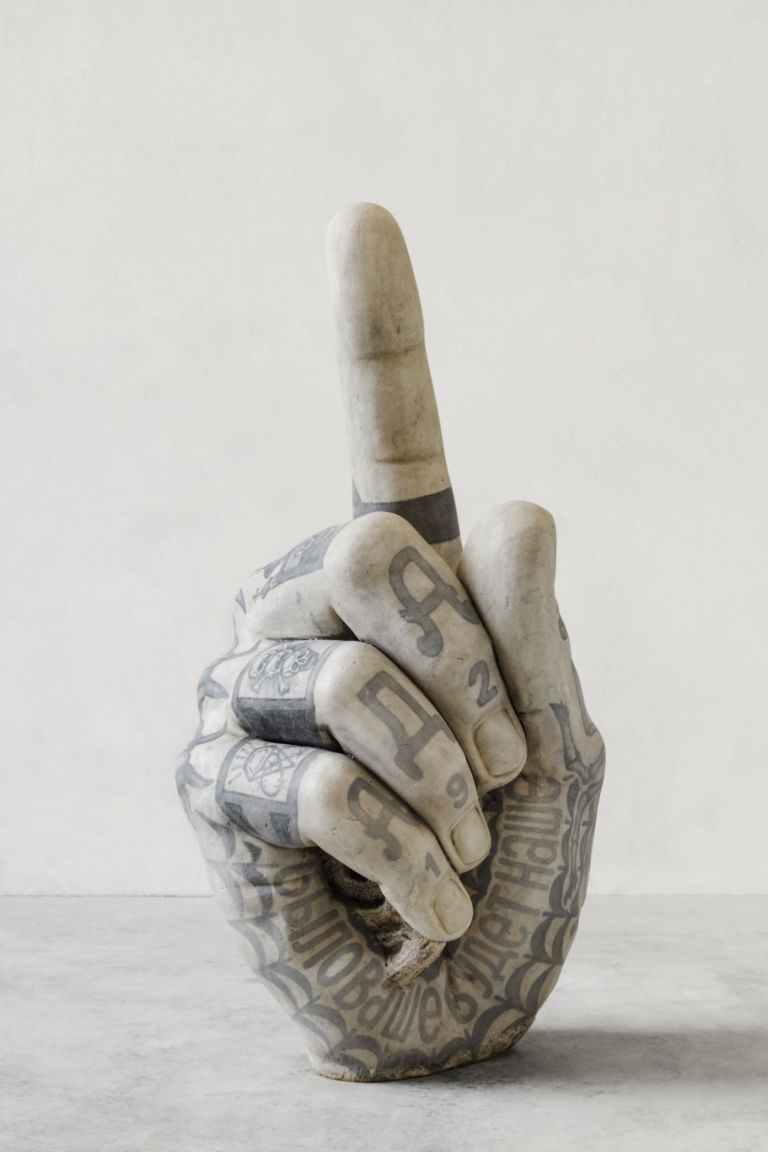 Le incredibili sculture tatuate di Fabio Viale