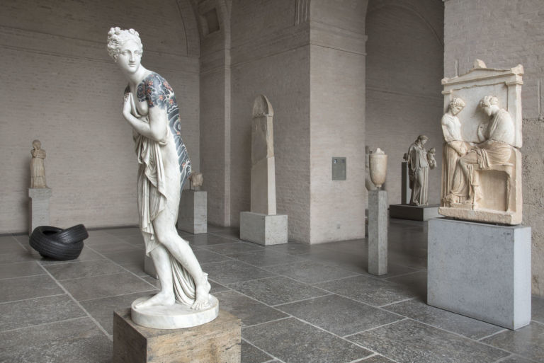 Venere Italica di Fabio Viale