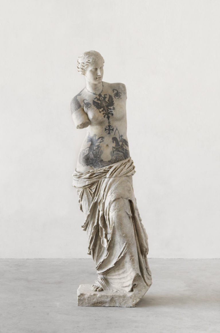 Venere di Milo di Fabio Viale