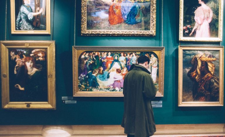 10 regali di natale per gli amici a cui piace l’arte