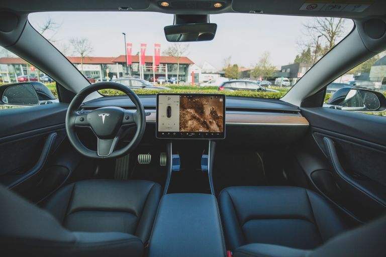 Mobilità sostenibile: il futuro è dell'auto elettrica?