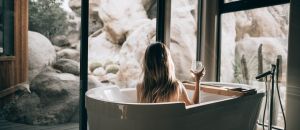 Roberto nickson YCW4BEhKluw unsplash