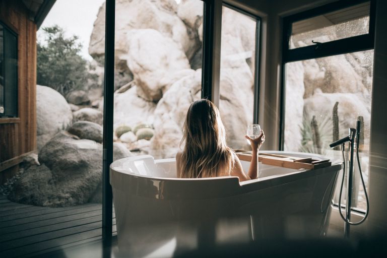 Bagno di domani: 5 idee per rinnovarlo con i mobili colorati